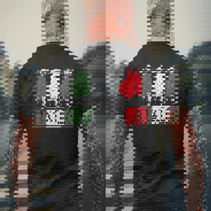 イタリア イタリア 国旗 スクーター ベスパ 原付ライダー お土産 ギフト メンズTシャツ バックプリント 高齢者への贈り物