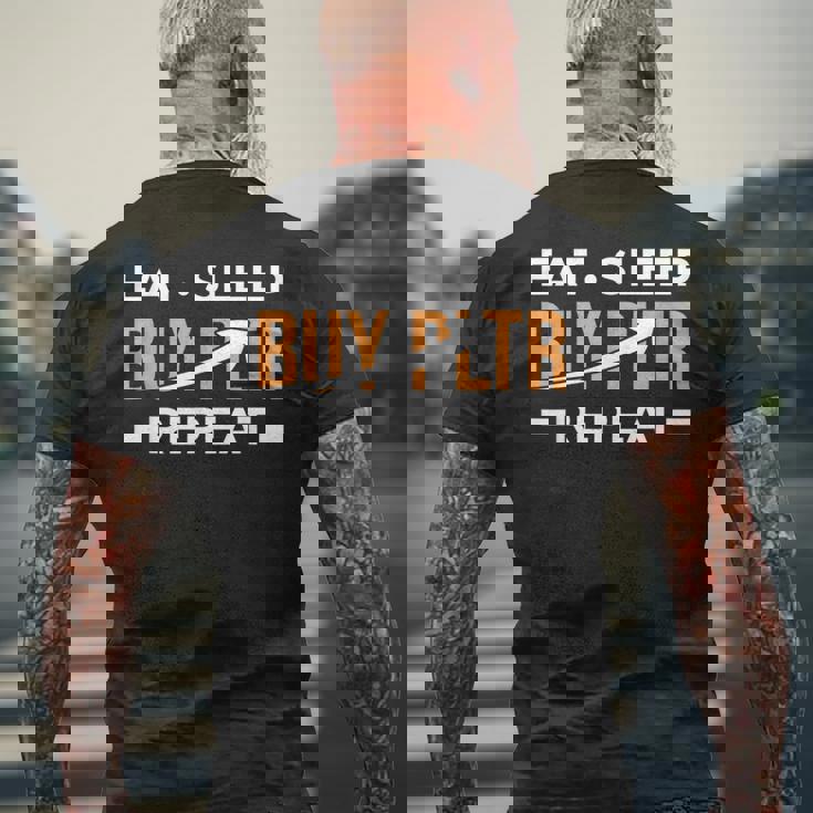 イート・スリープ・インベストはpltrを購入してください。パランティア投資 メンズTシャツ バックプリント 高齢者への贈り物