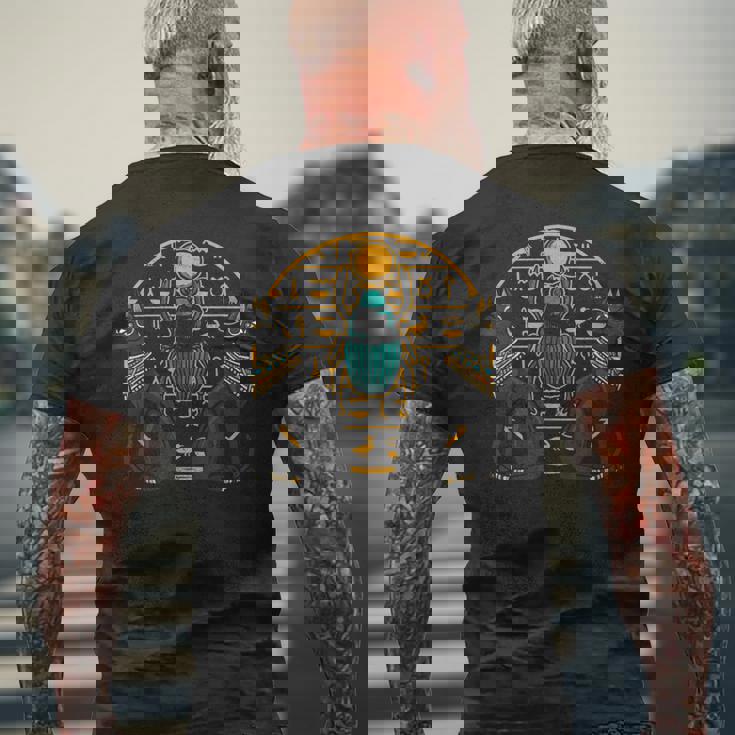 エジプト バステト 猫 スカラベ エジプトの歴史 メンズTシャツ バックプリント 高齢者への贈り物