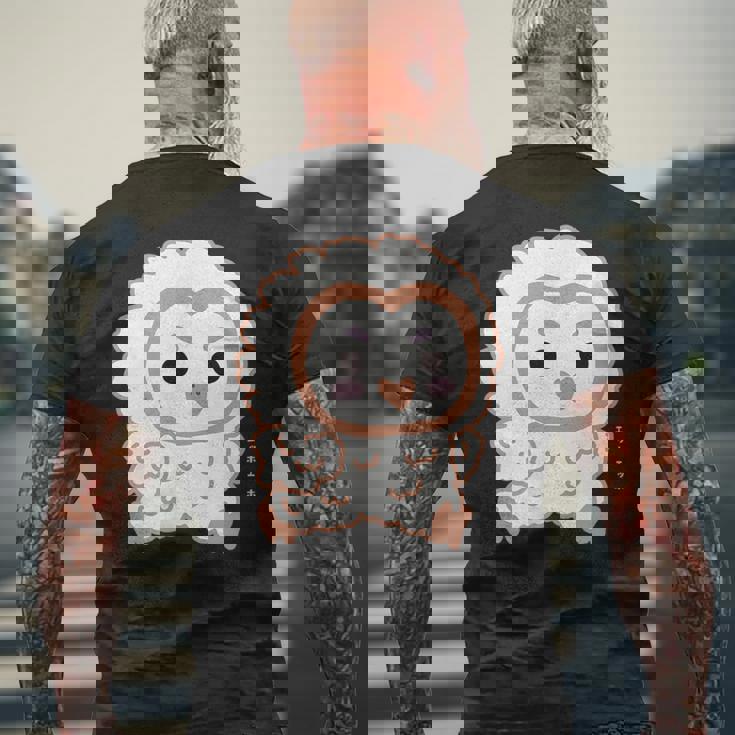 エッホエッホ 一生懸命に走るフクロウの赤ちゃん イラスト メンズTシャツ バックプリント 高齢者への贈り物