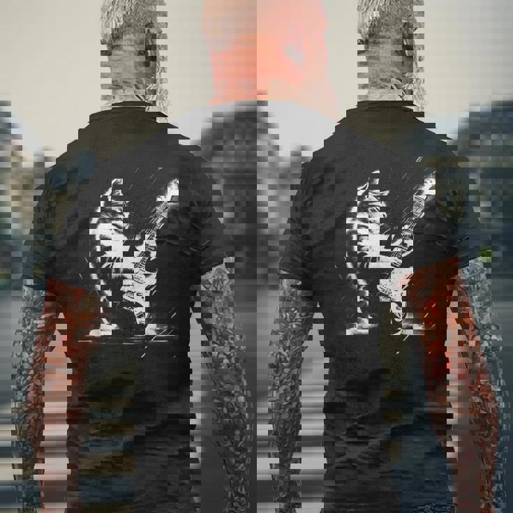 エレキギターで遊ぶ面白いギター猫 メンズTシャツ バックプリント 高齢者への贈り物