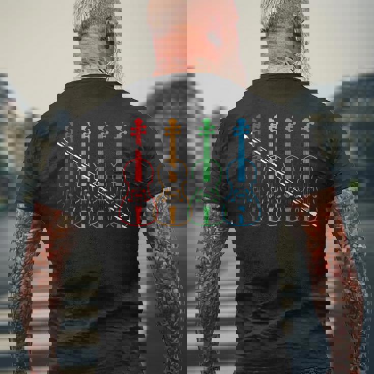 オーケストラ ヴァイオリン 奏者 音楽 ヴィンテージ 楽器 バイオリン メンズTシャツ バックプリント 高齢者への贈り物