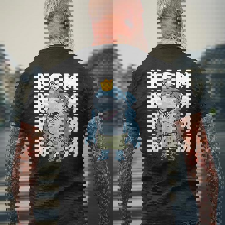 オーシャンキング シャーク ハングリーシャーク キング Eat Now Nom メンズTシャツ バックプリント 高齢者への贈り物