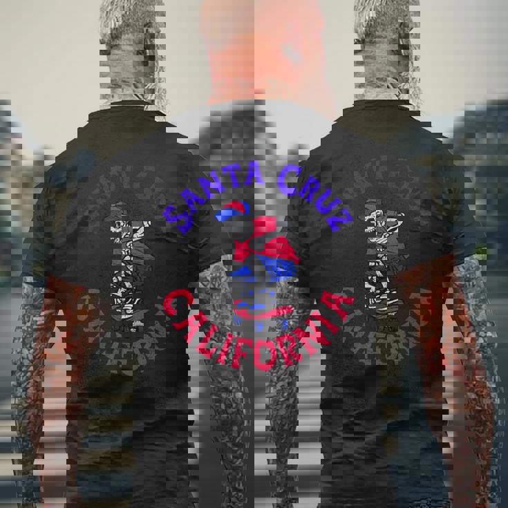 オールアメリカンスケーターサンタクルーズ メンズTシャツ バックプリント 高齢者への贈り物