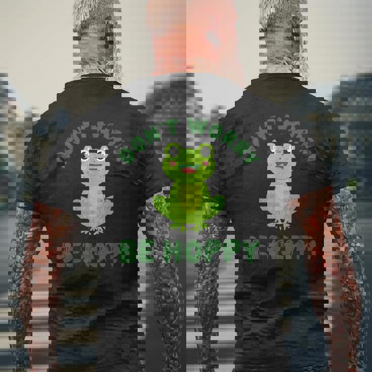 カエルの愛好家や教育者向けのかわいいカエルの先生のデザイン。 メンズTシャツ バックプリント 高齢者への贈り物