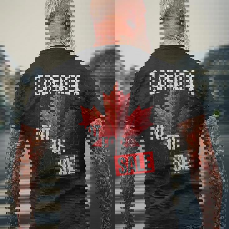 カナダはメープルリーフの愛国的なシャツと一緒に販売されていません。 メンズTシャツ バックプリント 高齢者への贈り物