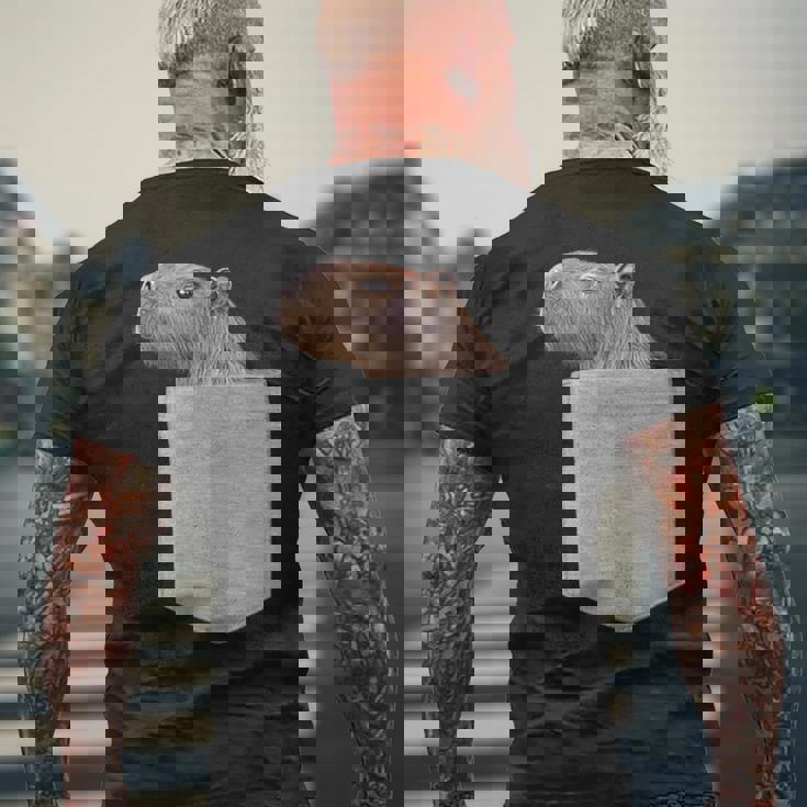 カピバラ フェイク ポケット カピバラ げっ歯類 げっ歯類 アニマル ノベルティ メンズTシャツ バックプリント 高齢者への贈り物