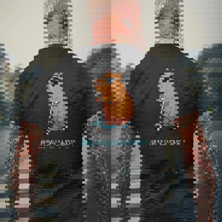 カピバラ・サングラス メンズTシャツ バックプリント 高齢者への贈り物