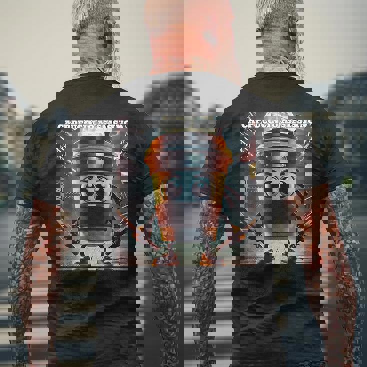 カプチーノ アサシノ ミーム メンズTシャツ バックプリント 高齢者への贈り物