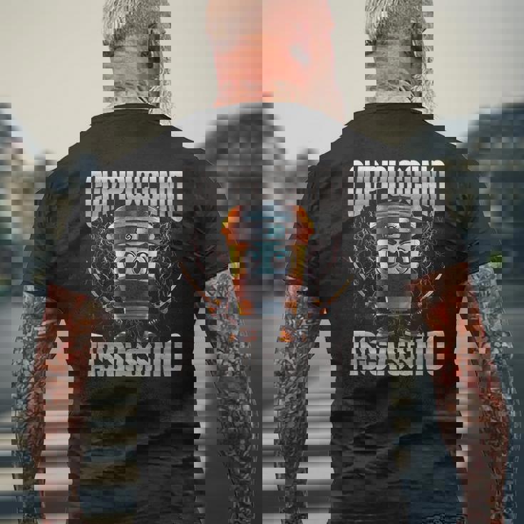 カプチーノ アサシーノ ブレイン イタリアン ブレイン ブートレッグ ミーム メンズTシャツ バックプリント 高齢者への贈り物