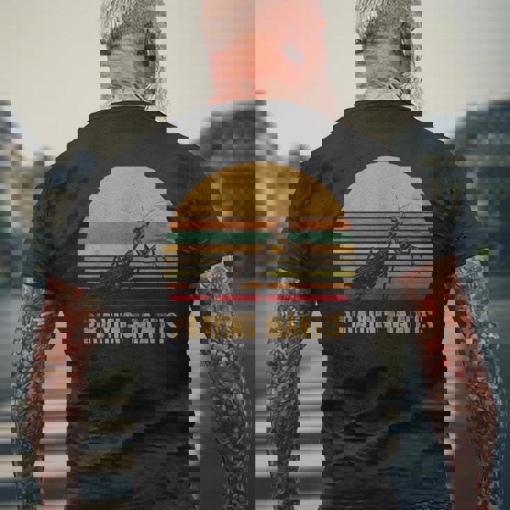 カマキリ 虫好き カマキリ 捕食昆虫 虫 メンズTシャツ バックプリント 高齢者への贈り物