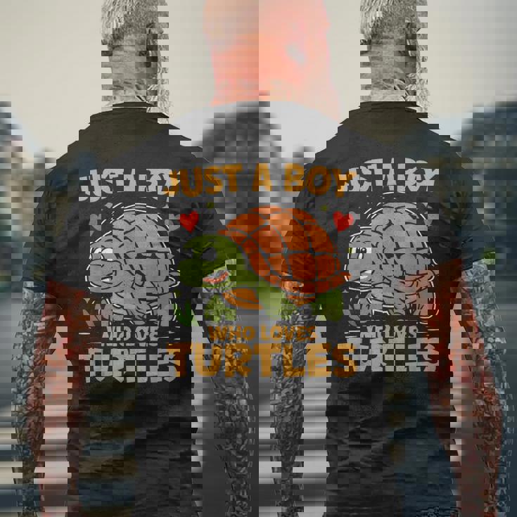 カメが大好きな少年 メンズTシャツ バックプリント 高齢者への贈り物