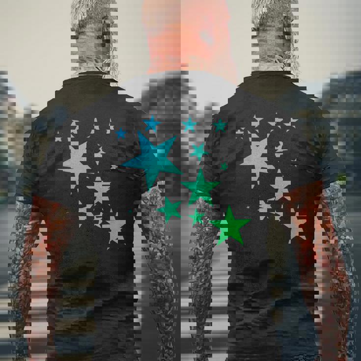 カラフルなグリーンブルーの星、星柄デザイン。 メンズTシャツ バックプリント 高齢者への贈り物