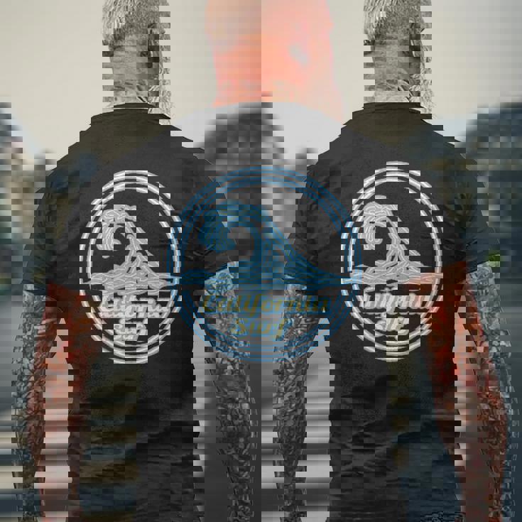 カリフォルニア州バハ、ビッグウェーブサーフクラブ、サーフィングラフィック。 メンズTシャツ バックプリント 高齢者への贈り物