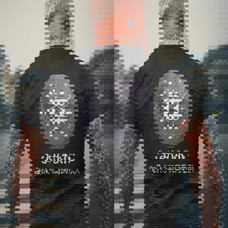 カルダノcardano暗号通貨 月へto The Moon 分散型金融 Defi ブロックチェーン メンズTシャツ バックプリント 高齢者への贈り物