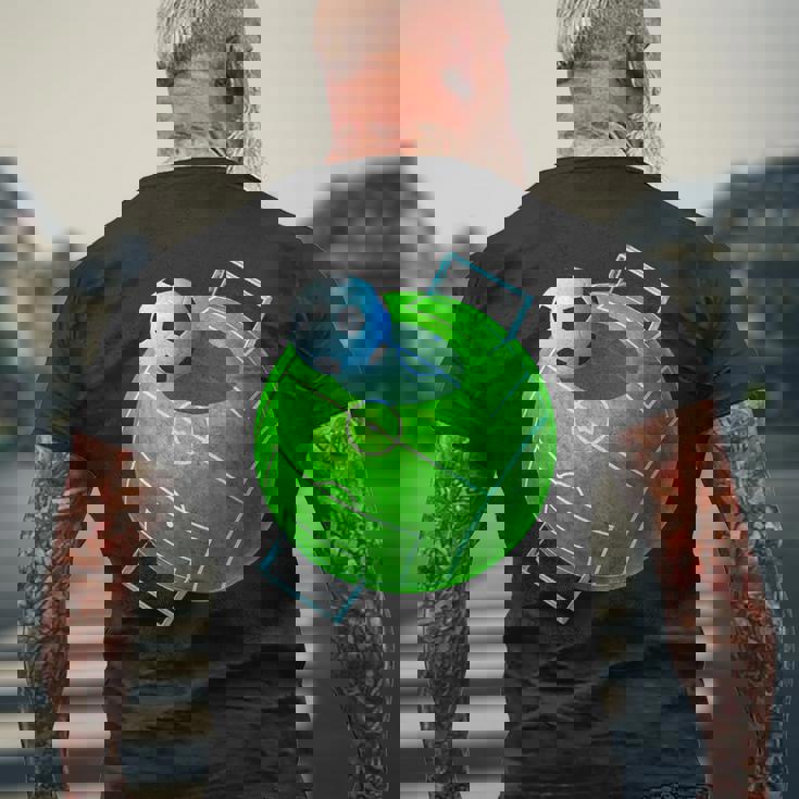 カーブ サッカーボール フィールドゴール サッカー選手 コーチ サッカーファン メンズTシャツ バックプリント 高齢者への贈り物