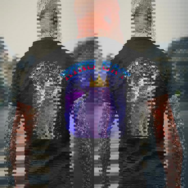 キングキャット ギャラクシーのブリティッシュショートヘア猫 子猫猫 メンズTシャツ バックプリント 高齢者への贈り物