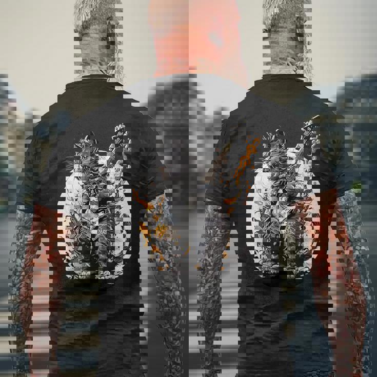 ギターを持った猫 ロックミュージックキャット ヘヴィメタルキャット メンズTシャツ バックプリント 高齢者への贈り物