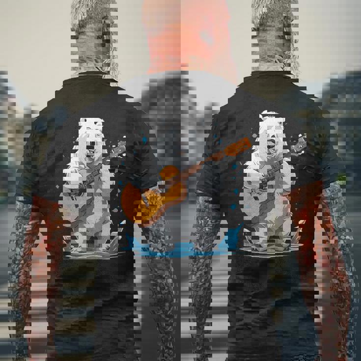 クマがアコースティックギターを弾くクマのギタリスト メンズTシャツ バックプリント 高齢者への贈り物