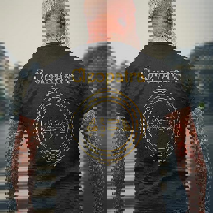 クレオパトラ エジプト女神ギフト 古代エジプトヒエログリフ メンズTシャツ バックプリント 高齢者への贈り物