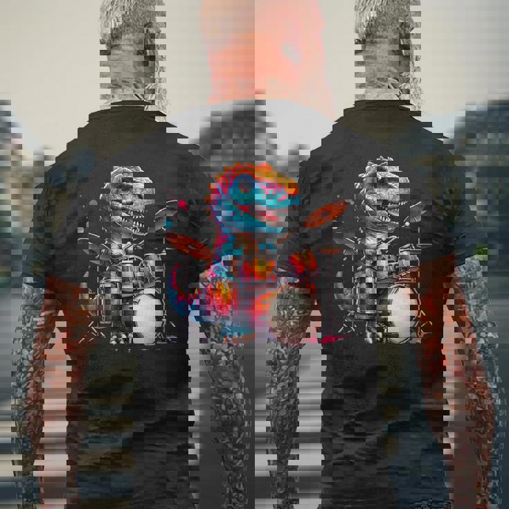 クールなt-Rex恐竜ドラマー音楽バンドデザイン。 メンズTシャツ バックプリント 高齢者への贈り物