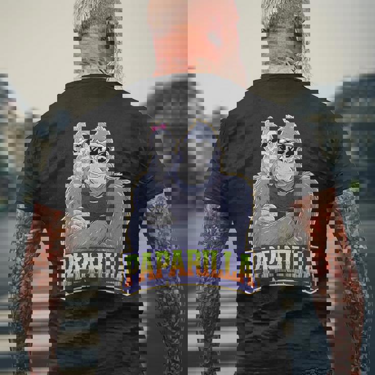 クール・パパ・ゴリラ 父娘ゴリラ メンズTシャツ バックプリント 高齢者への贈り物