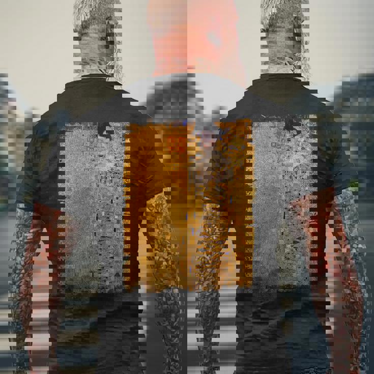 グスタフ・クリムト作「金の女」 名画の数々 メンズTシャツ バックプリント 高齢者への贈り物