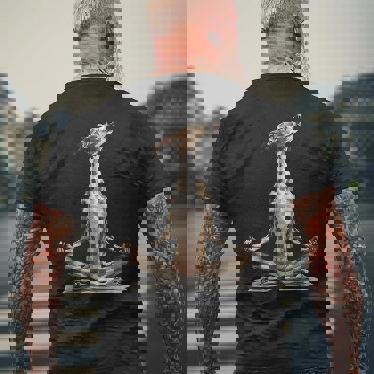 グレイハウンド ドッグ ヨガ メンズTシャツ バックプリント 高齢者への贈り物