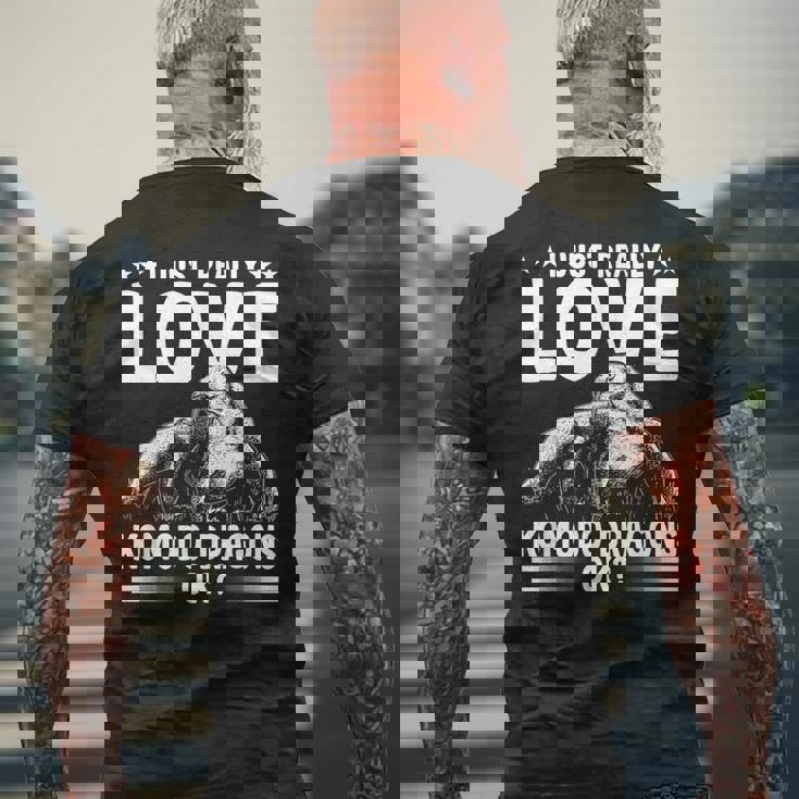 コモドドラゴンが大好き オーナー野生動物 コモドドラゴン メンズTシャツ バックプリント 高齢者への贈り物