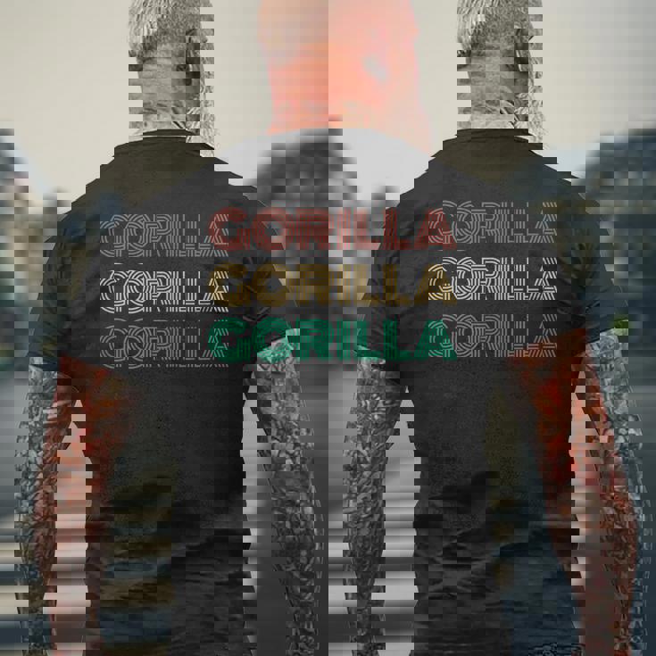 ゴリラ 学名 Gorilla Gorilla Gorilla 生物学 亜種 分類 ニシローランドゴリラ 猿 さる サル メンズTシャツ バックプリント 高齢者への贈り物