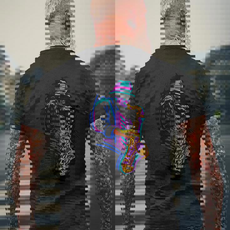 サックス奏者 ジャズ好きのためのカラフルなラインアート メンズTシャツ バックプリント 高齢者への贈り物