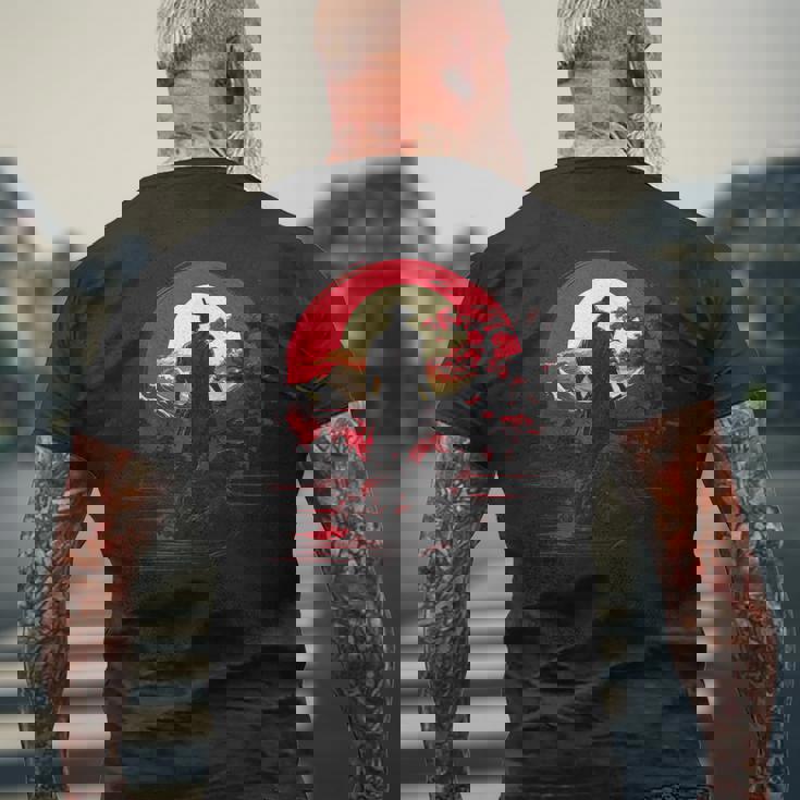 サムライ・カタナ 名誉 武道 日本語 メンズTシャツ バックプリント 高齢者への贈り物