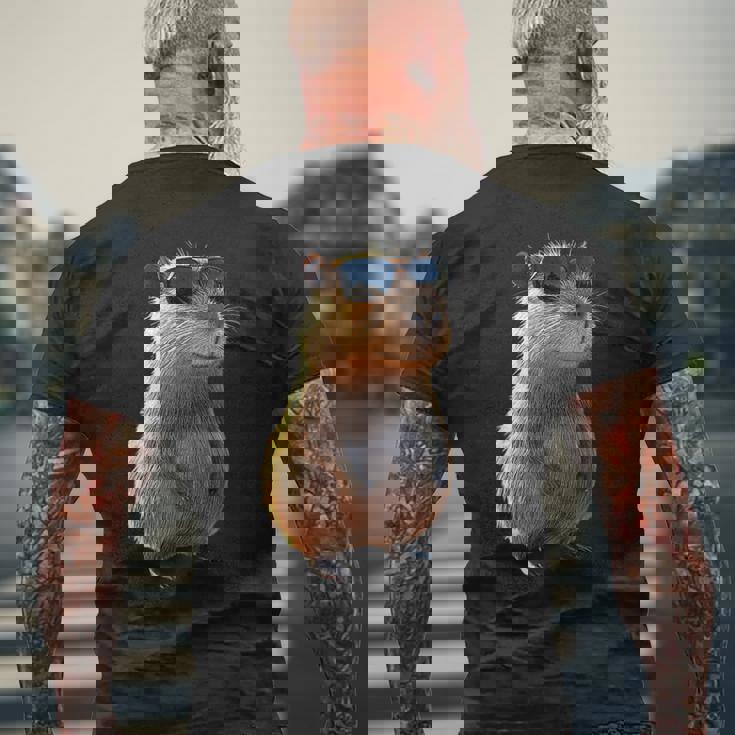 サングラスをかけたカピバラ Be Capy カピバラ げっ歯類 Capybara メンズTシャツ バックプリント 高齢者への贈り物