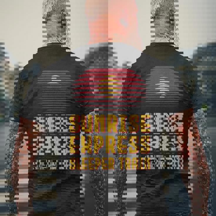 サンライズ特急電車 日本 東京 岡山 出雲 高松 メンズTシャツ バックプリント 高齢者への贈り物