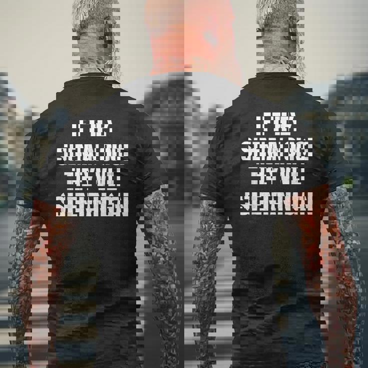 シェナンワン、面白いシェナニガンズ、聖パトリックデー、シェナニガンズ メンズTシャツ バックプリント 高齢者への贈り物