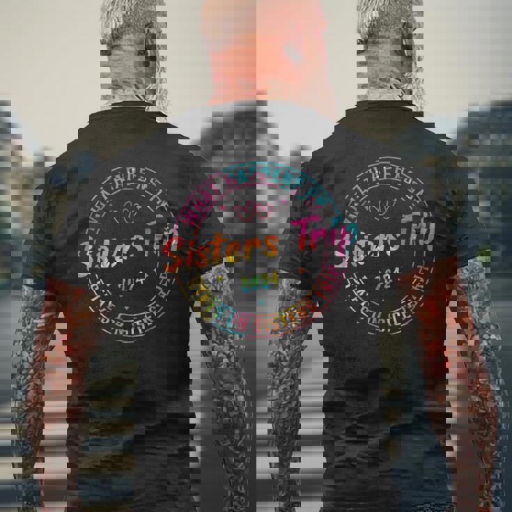 シスターズウィークエンドシスターズトリップ2025で何が起こるか メンズTシャツ バックプリント 高齢者への贈り物