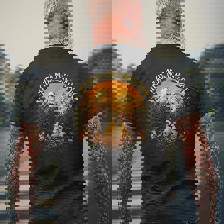 ジャッキーとシャドウ ハクトウワシビンテージ野生動物 自然 メンズTシャツ バックプリント 高齢者への贈り物