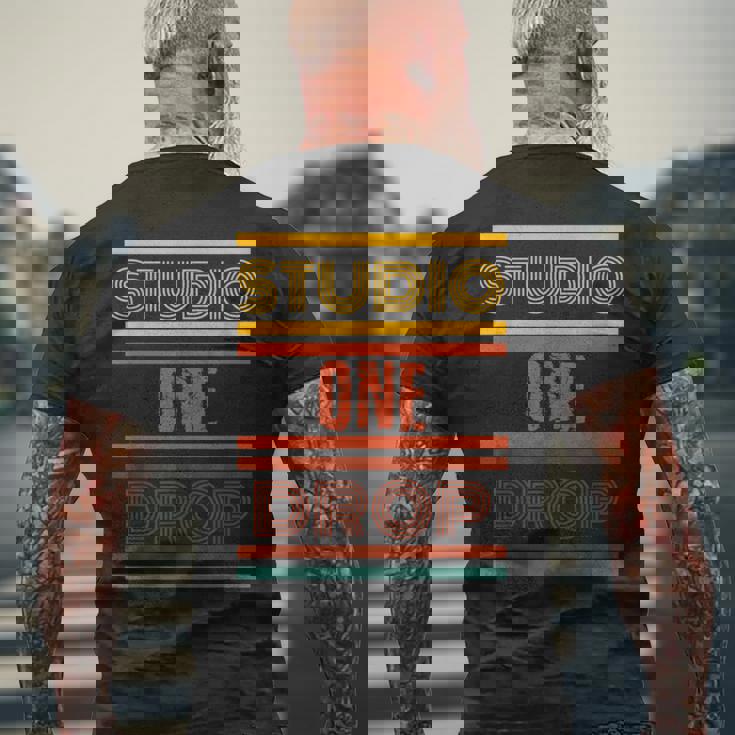 ジャマイカレゲエ 音楽スタジオ ワンドロップ ジャマイカ お土産 メンズTシャツ バックプリント 高齢者への贈り物