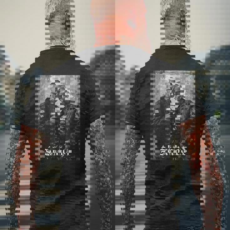 スキンヘッド、Oi、Will、Skinheadが必要です メンズTシャツ バックプリント 高齢者への贈り物