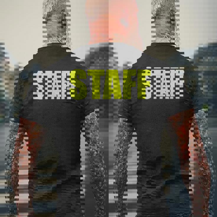 スタッフ社員 イベントスタッフ表裏 黄文字 メンズTシャツ バックプリント 高齢者への贈り物