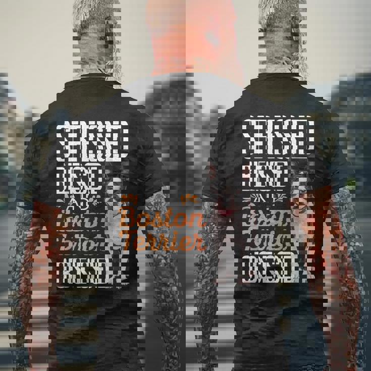 ストレスド・ブレスド・オブセスド・ボストン・テリア メンズTシャツ バックプリント 高齢者への贈り物