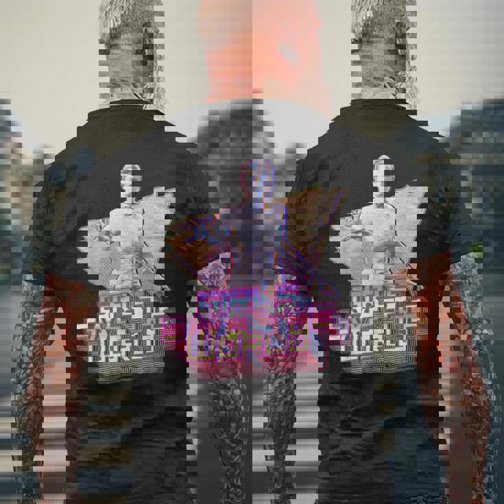 ストレンジャー・シングス イレブン シンセウェーブ ガールズ セーブ ワールド レトロ 80年代 メンズTシャツ バックプリント 高齢者への贈り物