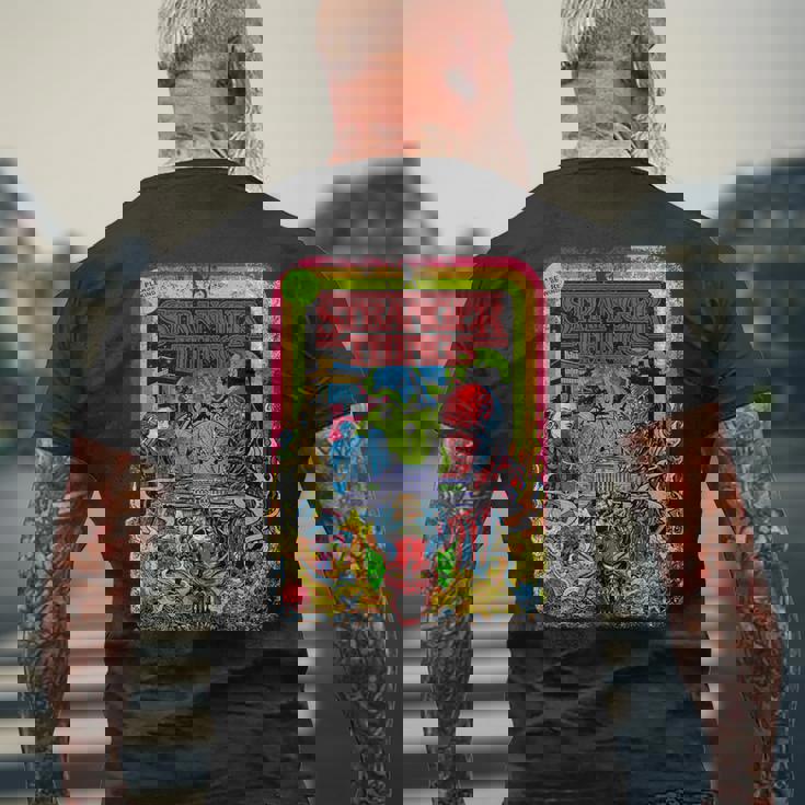 ストレンジャー・シングス プロモコミック ザ・パーティー ベクナ バトル レトロ 80年代 メンズTシャツ バックプリント 高齢者への贈り物