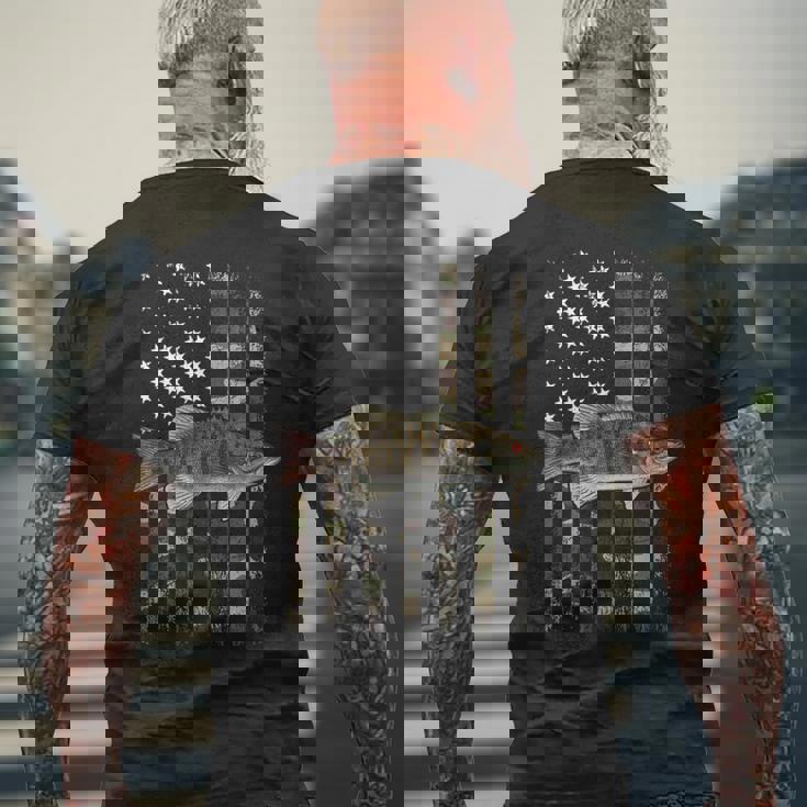 スモールマウス バス アメリカ国旗 スモールマウス バス メンズTシャツ バックプリント 高齢者への贈り物