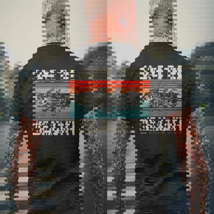 セーブ・ザ・シーラカンス。 メンズTシャツ バックプリント 高齢者への贈り物