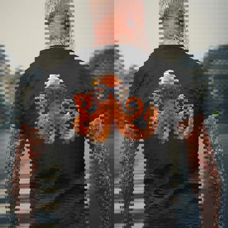 タコ 小タコ イカ 海 恋 甘タコ メンズTシャツ バックプリント 高齢者への贈り物