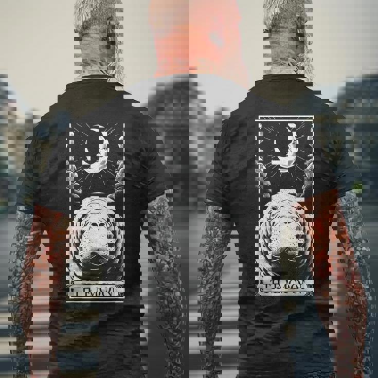 タロットカード ヴィンテージ 三日月 マナティー 海 動物 恋人 メンズTシャツ バックプリント 高齢者への贈り物