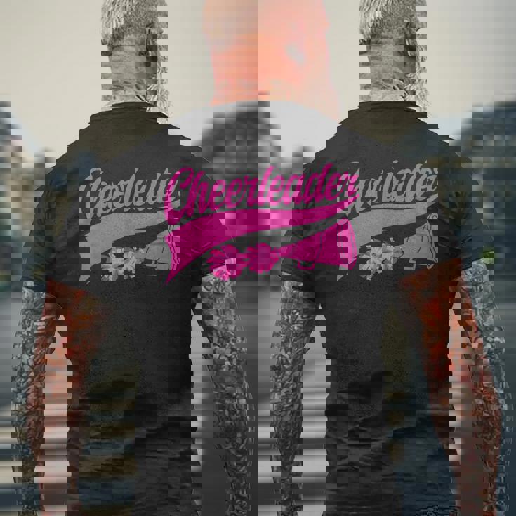 チアリーダー おもしろい チアリーディング チア練習 スポーツチーム メンズTシャツ バックプリント 高齢者への贈り物