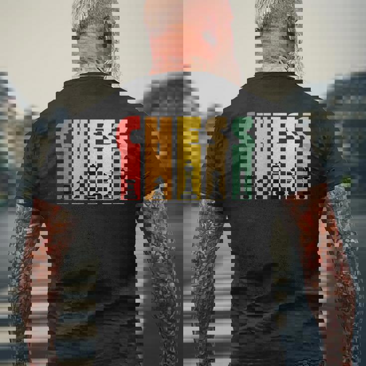 チェス レトロデザイン 戦略思考スポーツギフト メンズTシャツ バックプリント 高齢者への贈り物