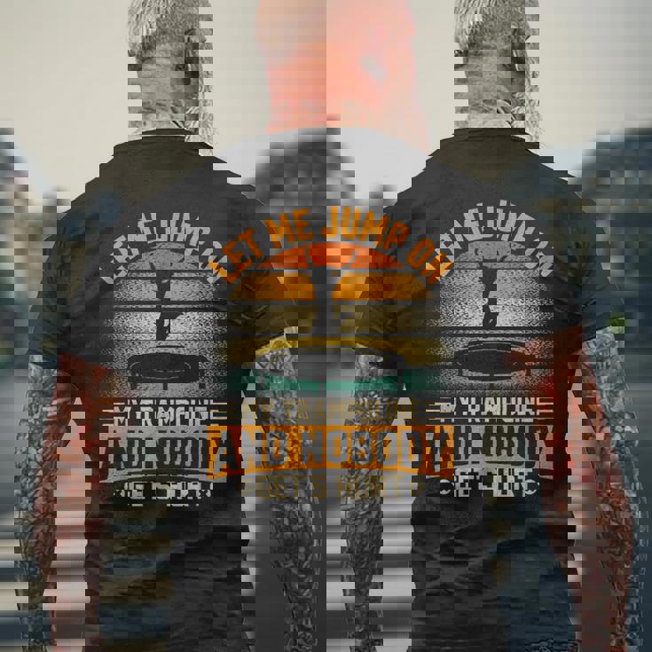 トランポリン ジャンプ トランポリン体操 メンズTシャツ バックプリント 高齢者への贈り物